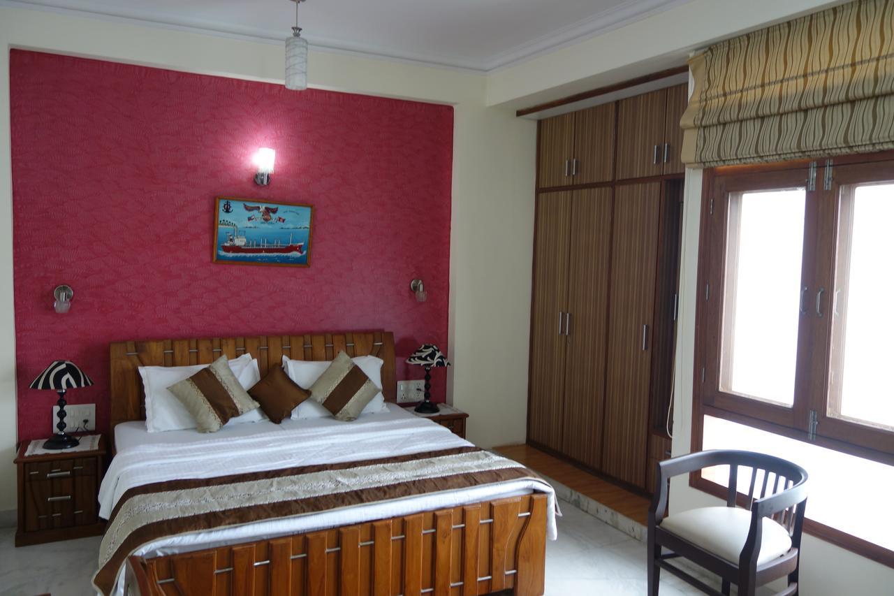 Sabs Bed And Breakfast New Delhi Exterior photo